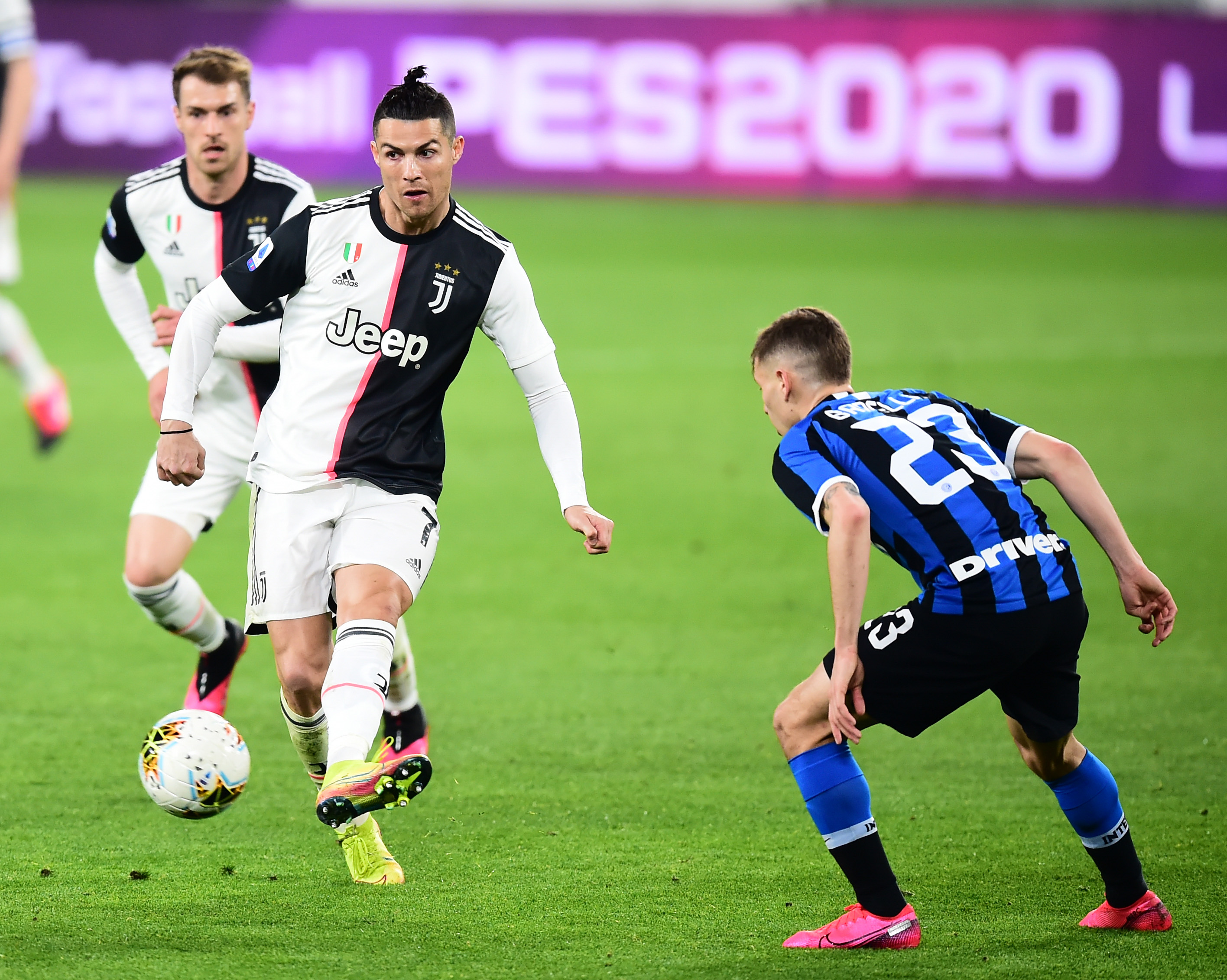 的得分曲线 的得分曲线